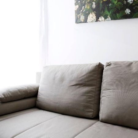Sc 06 By Rockchair Apartments L Superhost Status L 4 Bedrooms Boxspringbeds 2 Bathrooms Balcony Elevator - Cozy Family & Business Flair Welcomes You! Berlin Luaran gambar