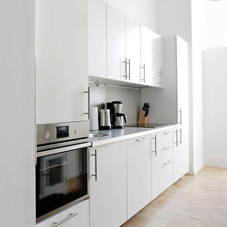 Sc 06 By Rockchair Apartments L Superhost Status L 4 Bedrooms Boxspringbeds 2 Bathrooms Balcony Elevator - Cozy Family & Business Flair Welcomes You! Berlin Luaran gambar